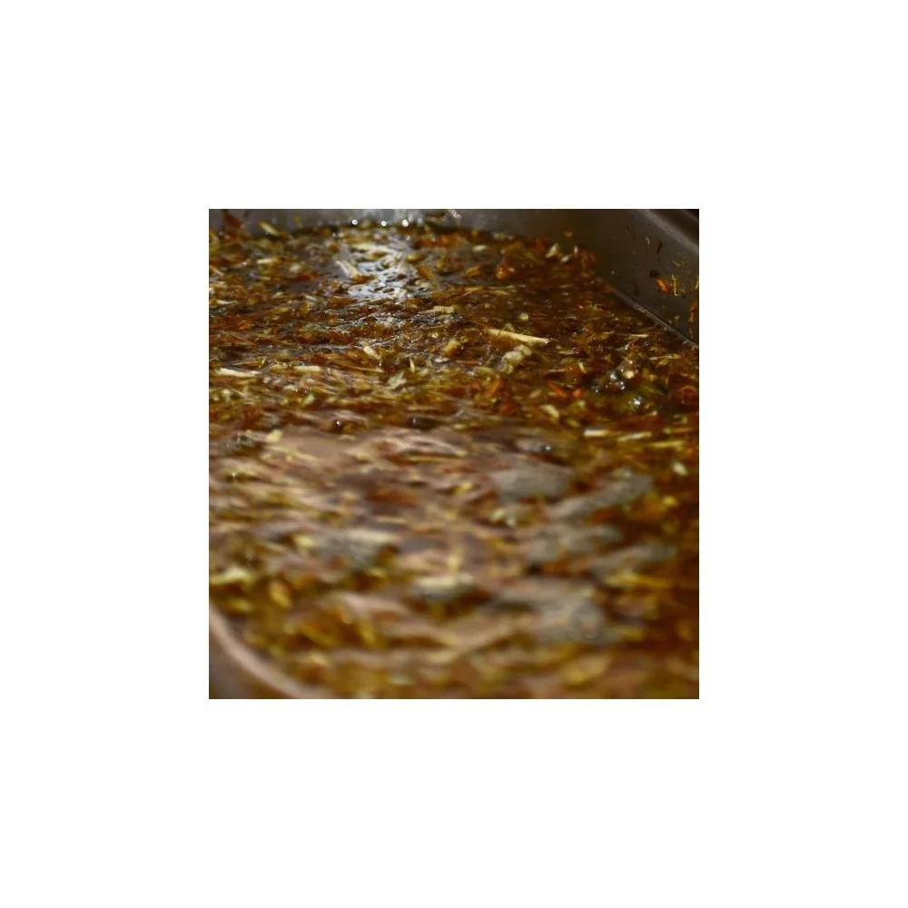 Schafgarben- und Calendula-Mazerat